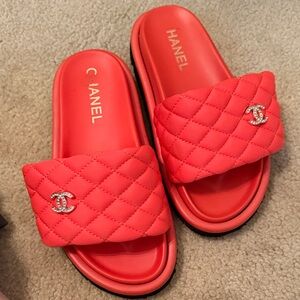 Quilted Slide Sandals